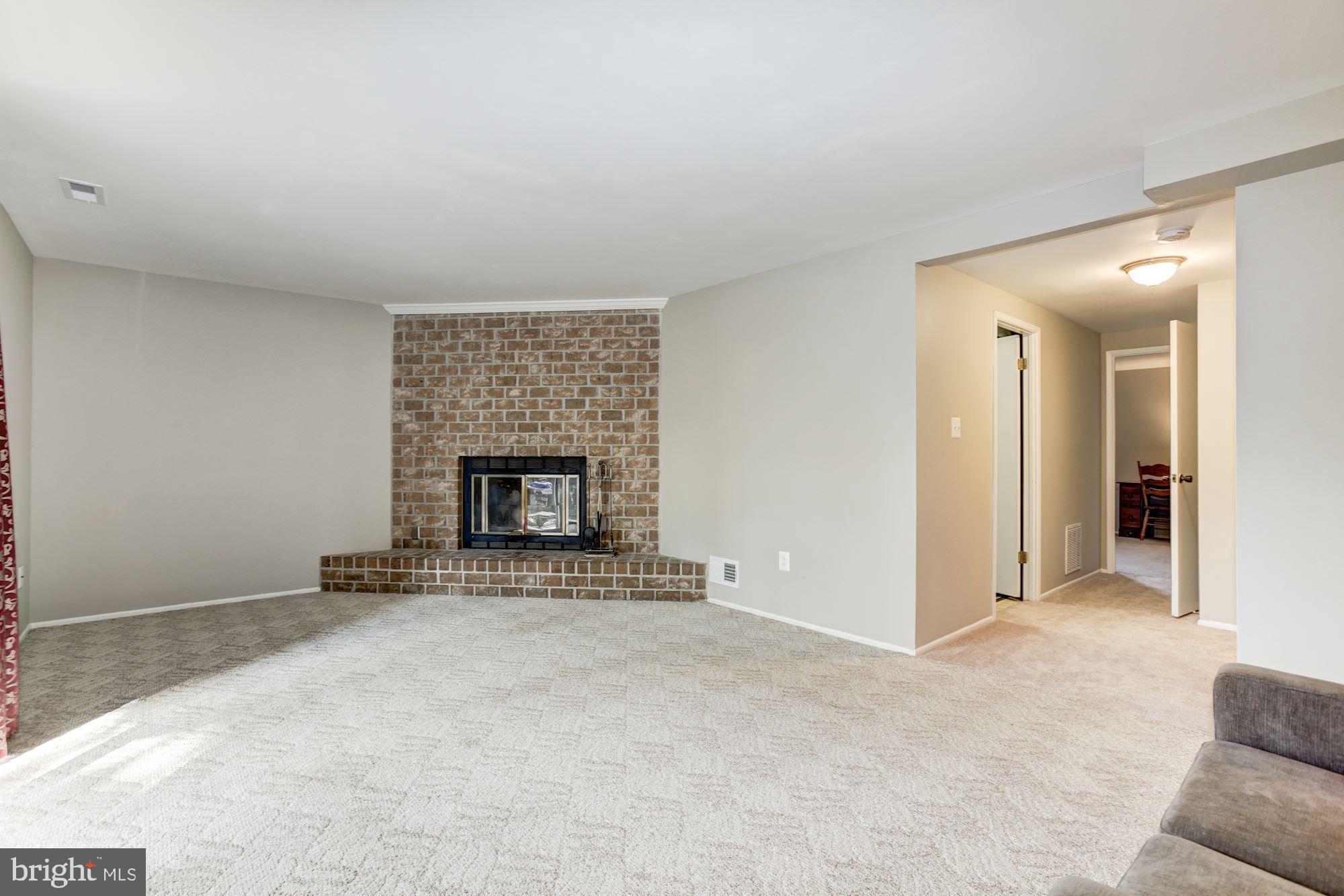 9701 Early Spring Way Columbia, MD 21046 - Photo 24 of 36 Family Room view 2