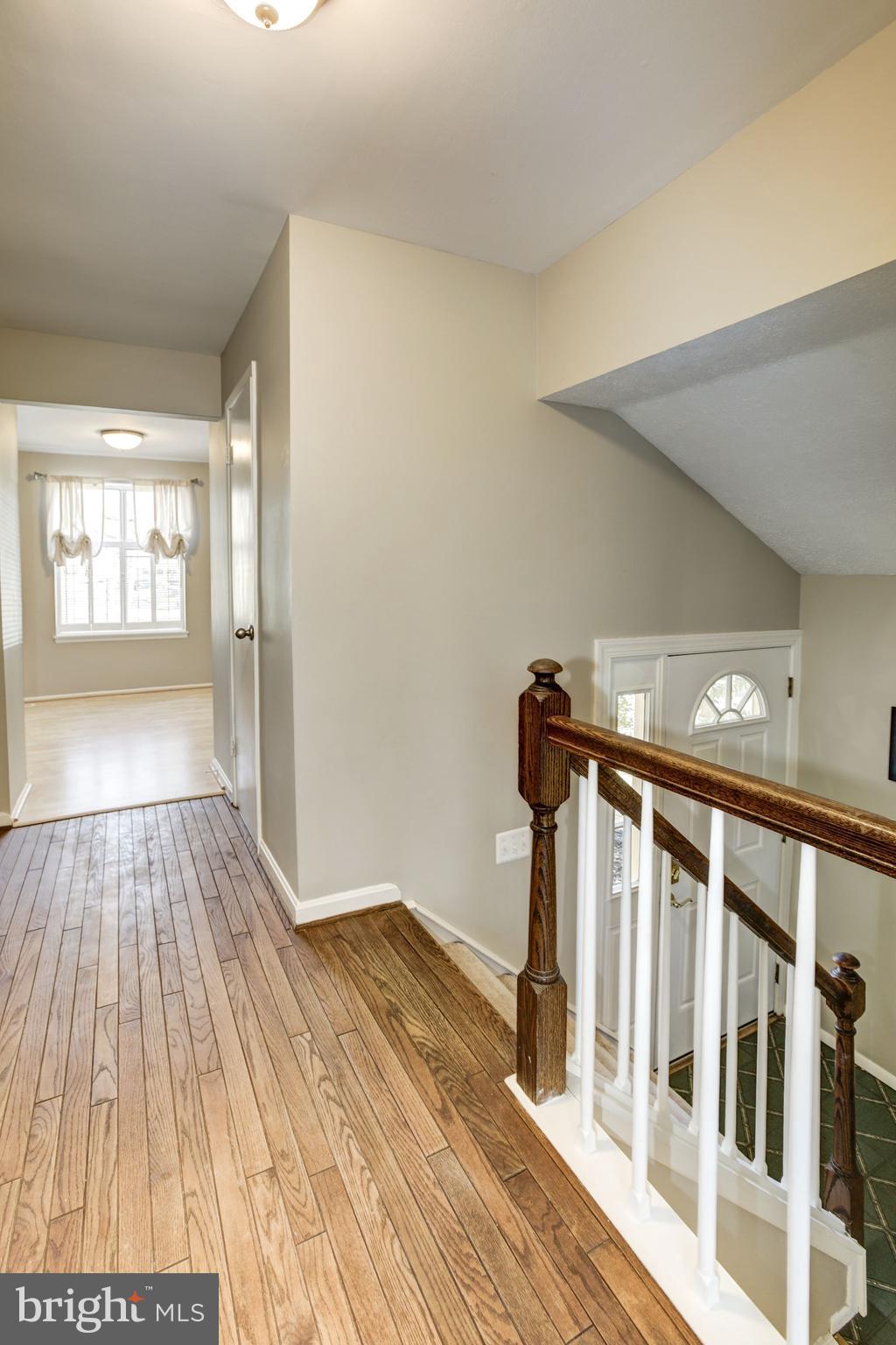 9701 Early Spring Way Columbia, MD 21046 - Photo 4 of 36 Main Landing to Kitchen