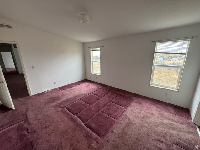 580 East 400 North Spring City, UT 84662 - Photo 27 of 40 Empty room with carpet