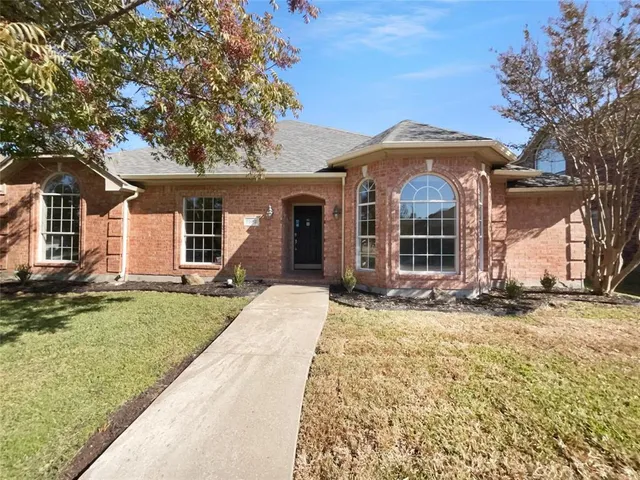 $400,000 | 7202 Sand Pine Drive, Rowlett, TX 75089