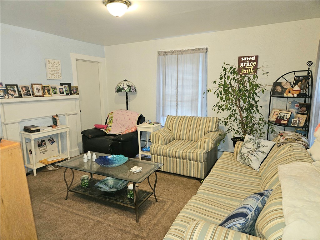 1 Side Hill Street Hopkinton, RI 02832 - Photo 22 of 46