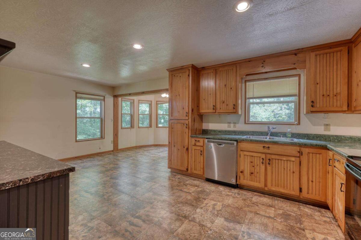 1048 Hawks Claw Road, Unit 4 Morganton, GA 30560 - Photo 19 of 58