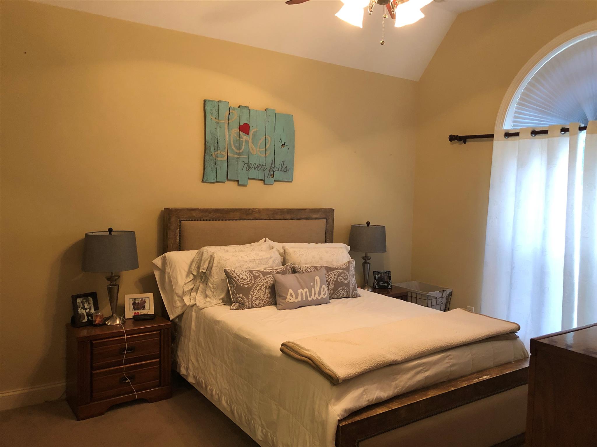 1648 Maple Valley Road Charlotte, TN 37036 - Photo 8 of 17 Big Master Bedroom
