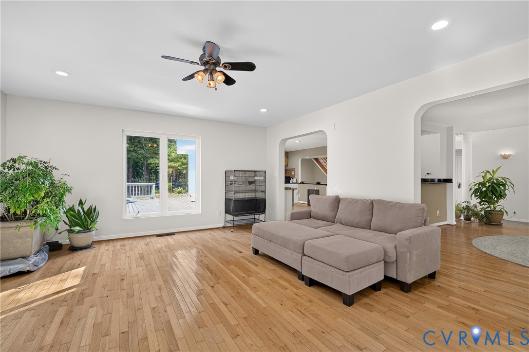 17089 Goshen Road Montpelier, VA 23192 - Photo 19 of 64 Hardwood flooring, recessed lighting, ceiling fan,