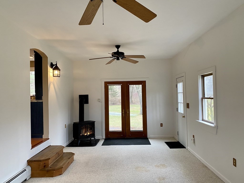 25 Jones Road Deerfield, MA 01342 - Photo 11 of 23 Gallery Image 11