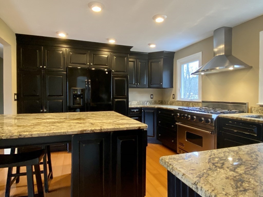 25 Jones Road Deerfield, MA 01342 - Photo 6 of 23 Gallery Image 6