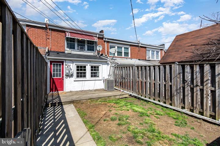 2773 Yarnall Road Halethorpe, MD 21227 - Photo 3 of 4