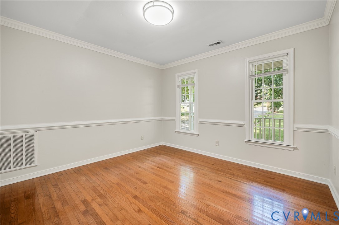 4820 Cedar Cliff Road Chester, VA 23831 - Photo 18 of 41 Hardwood flooring, crown molding, chair rail detai