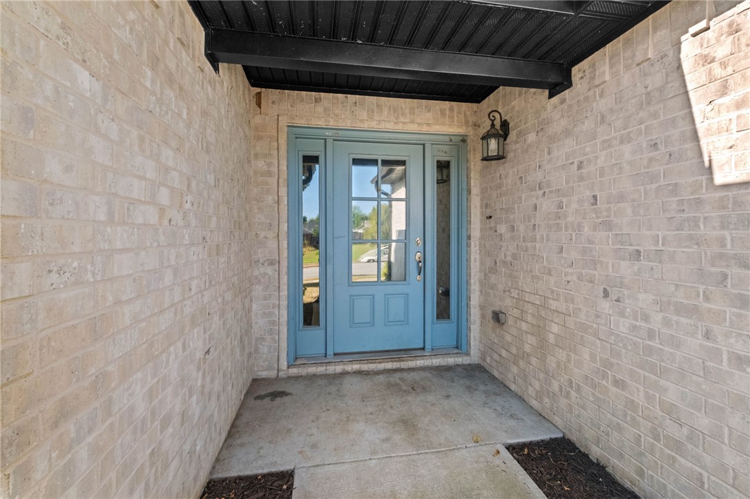 234 Alexandra Loop Elkins, AR 72727 - Photo 4 of 27 Gallery Image 4