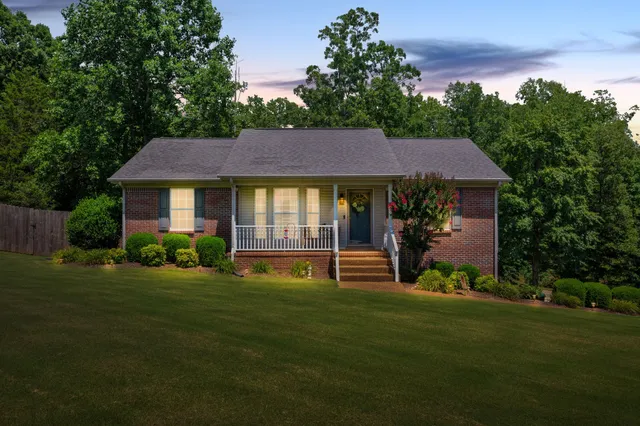 $329,000 | 109 Whippoorwill Drive, Waverly, TN 37185