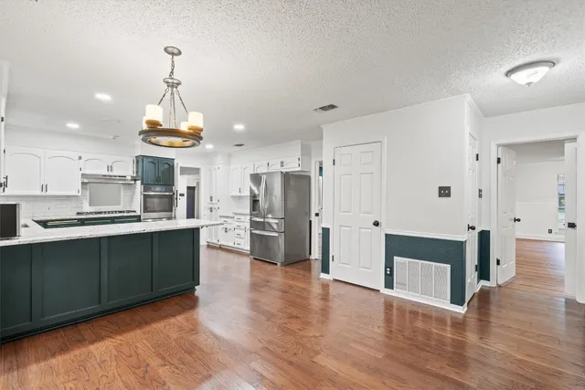 $3,300 | 4101 Briar Cliff Road, Temple, TX 76502