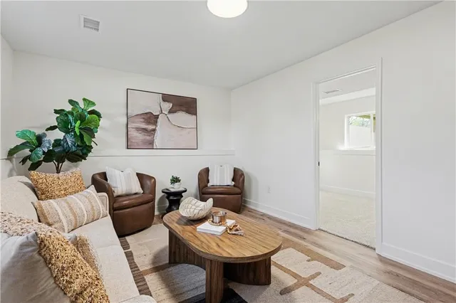 $400,000 | 5005 Grandview Street, Shawnee, KS 66203