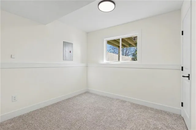 $400,000 | 5005 Grandview Street, Shawnee, KS 66203