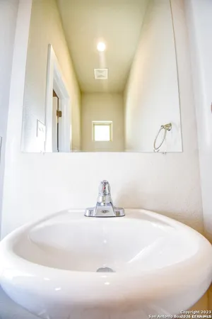 $1,550 | 8318 Via Verona, Unit 103, San Antonio, TX 78227