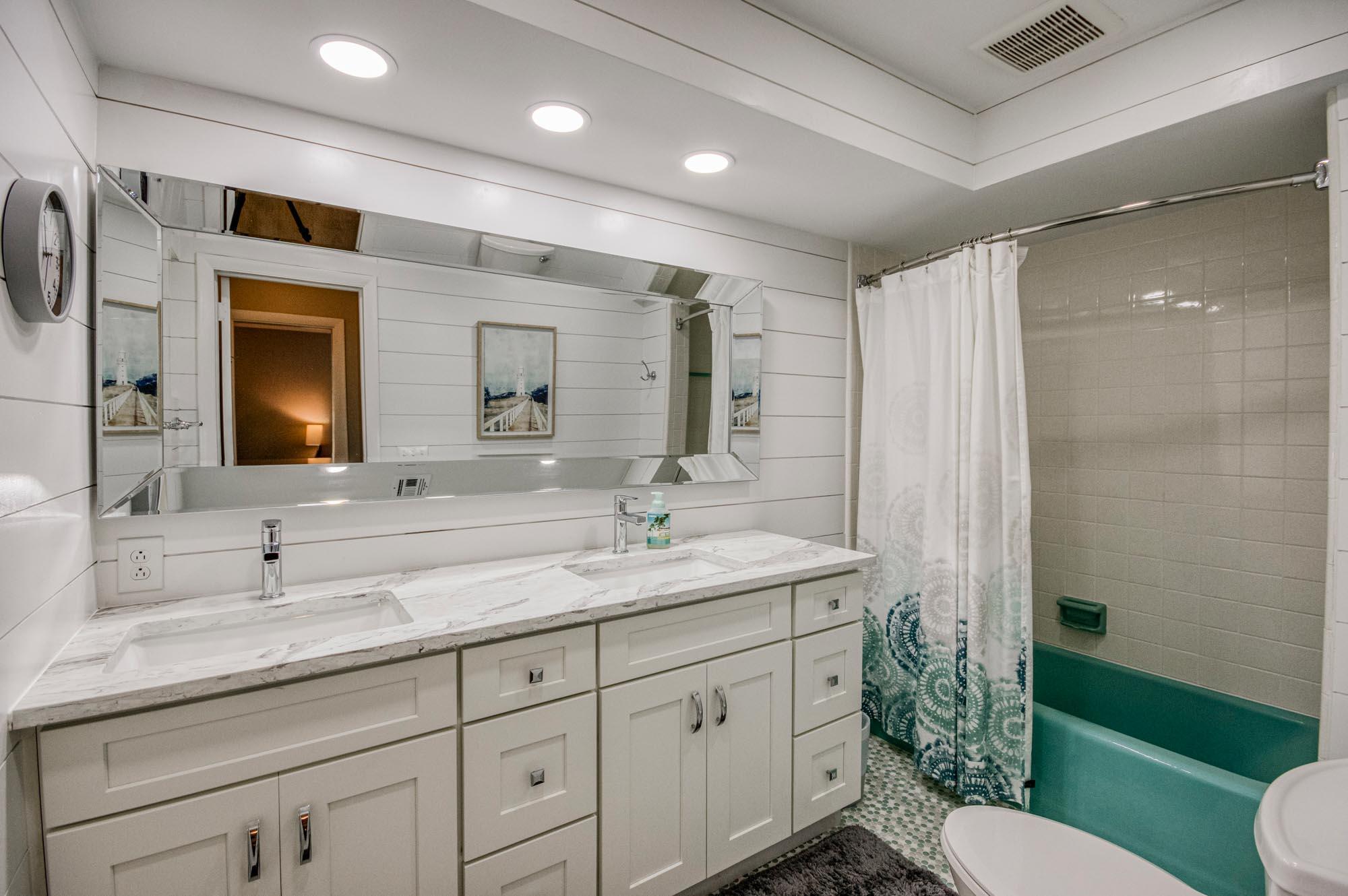 5528 Hibiscus Road Jupiter, FL 33458 - Photo 21 of 48 IMG-15