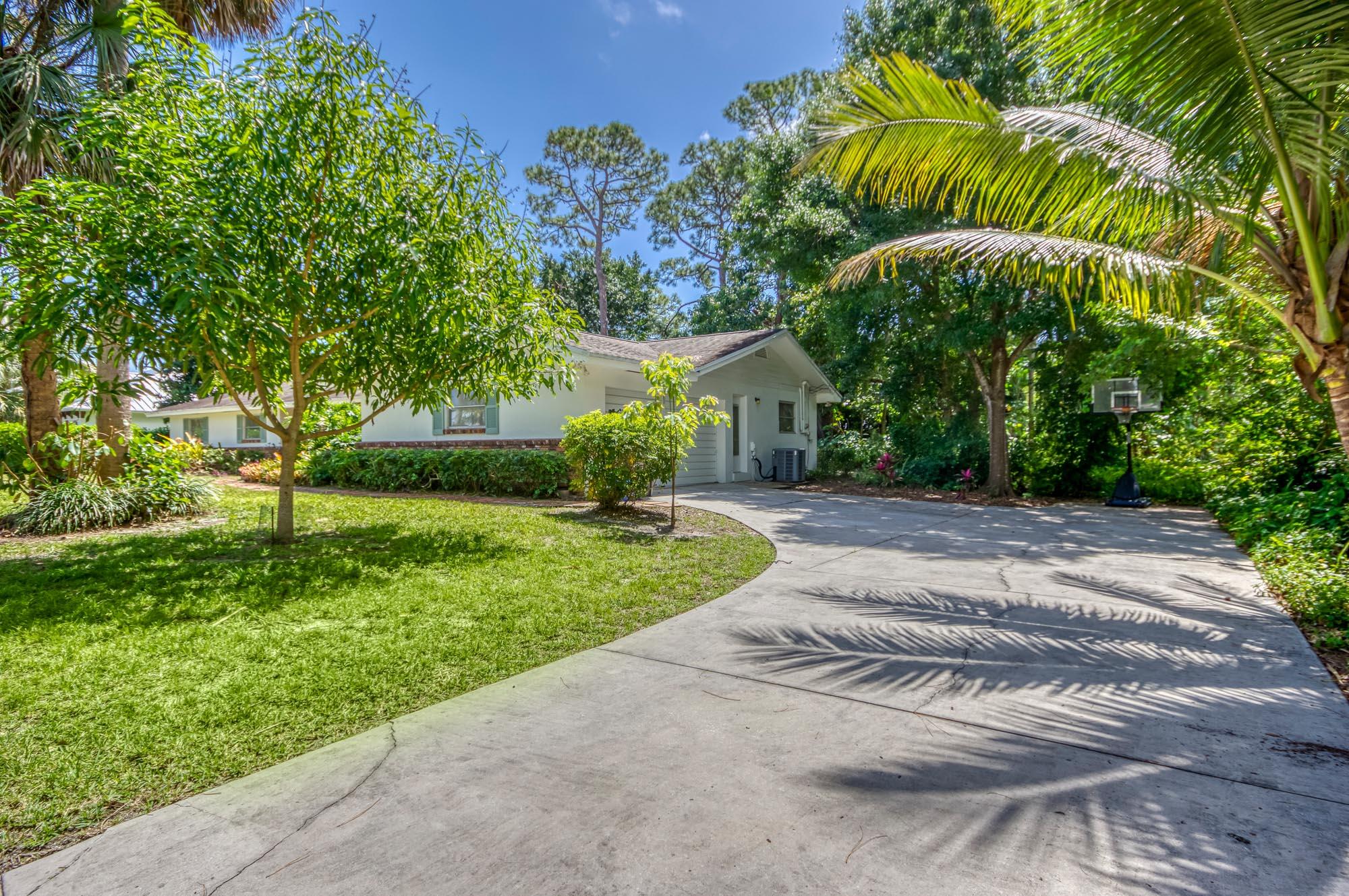 5528 Hibiscus Road Jupiter, FL 33458 - Photo 35 of 48 IMG-1