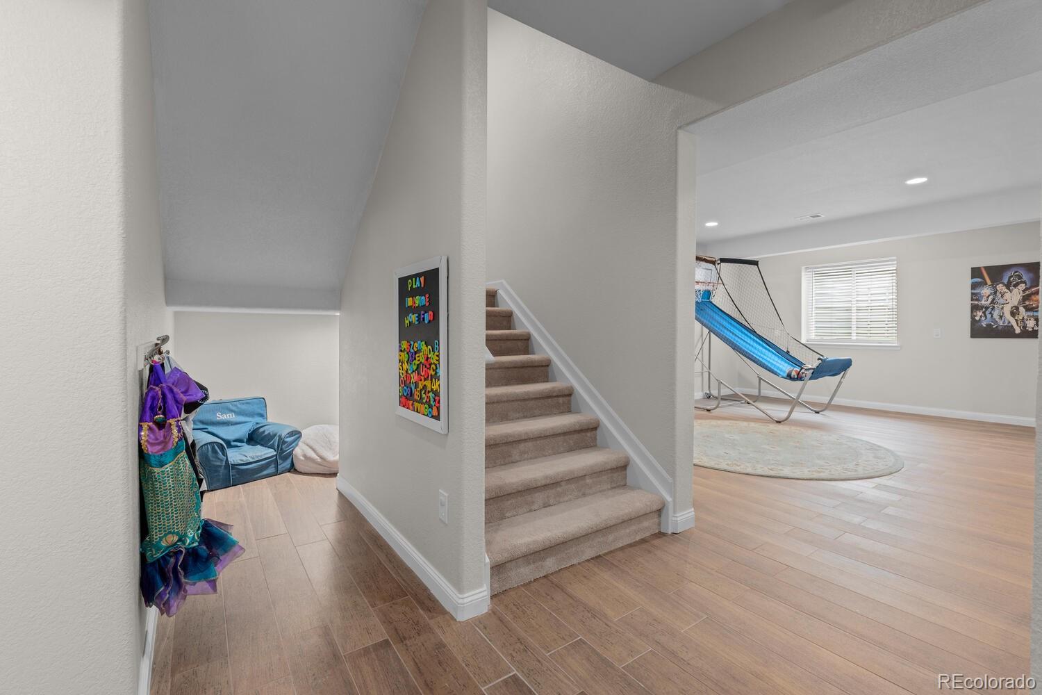 10570 Sundial Rim Road Highlands Ranch, CO 80126 - Photo 31 of 40