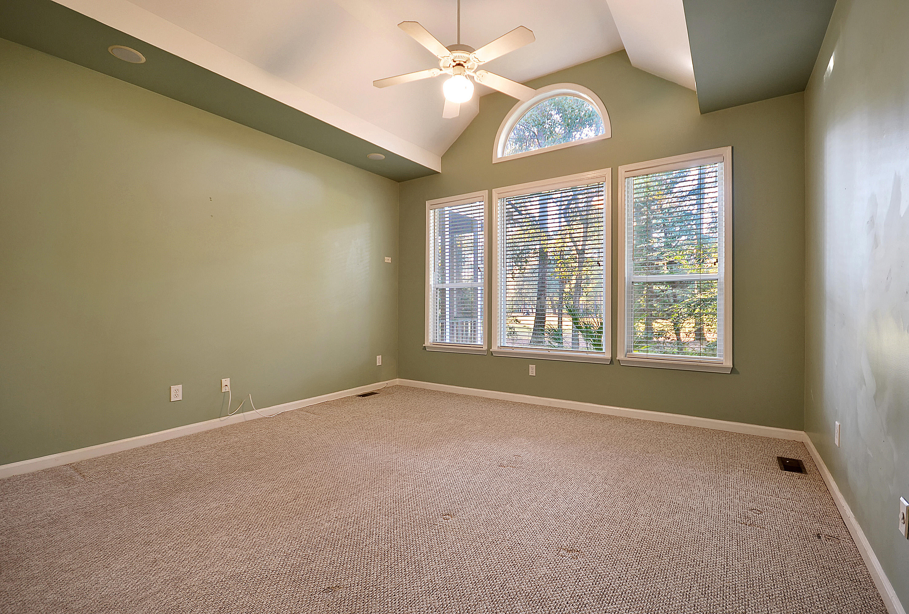 318 Clubview Road Summerville, SC 29485 - Photo 17 of 41 Master Suite