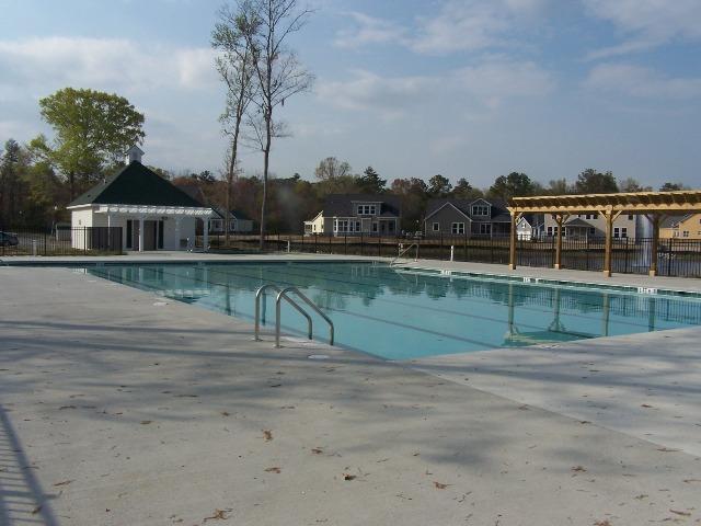 318 Clubview Road Summerville, SC 29485 - Photo 39 of 41 Legend Oaks new pool