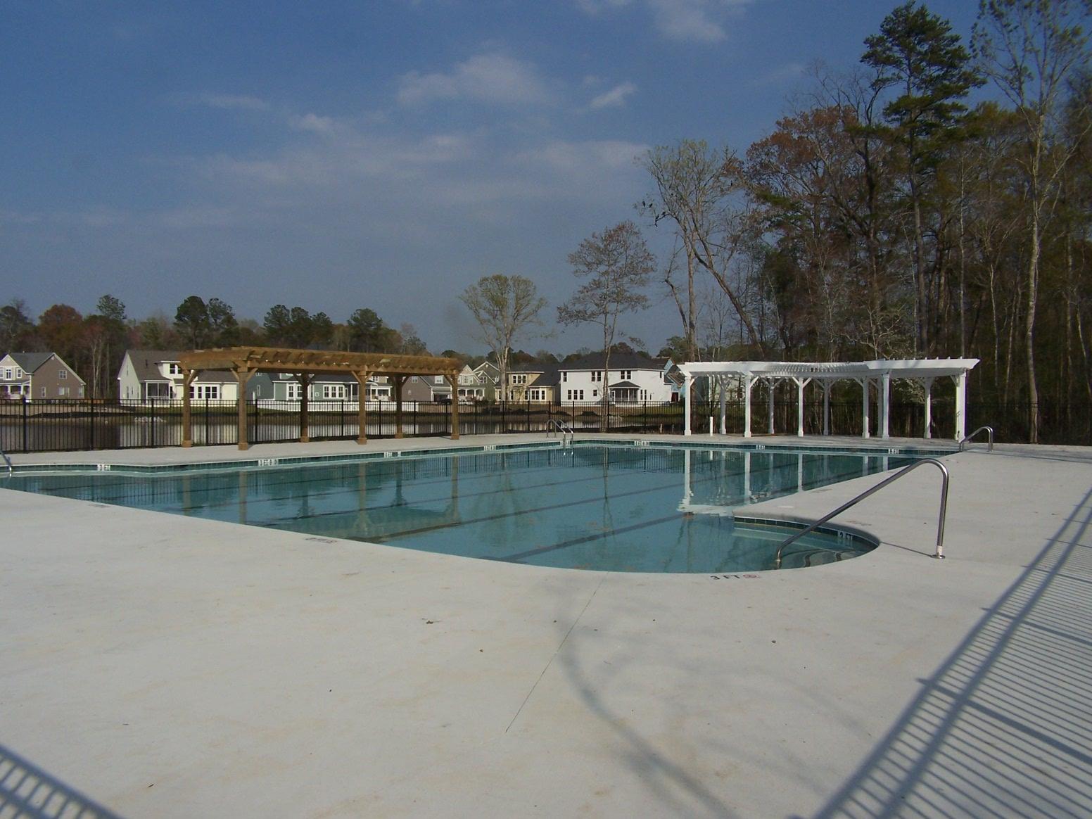 318 Clubview Road Summerville, SC 29485 - Photo 40 of 41 Legend Oaks new pool