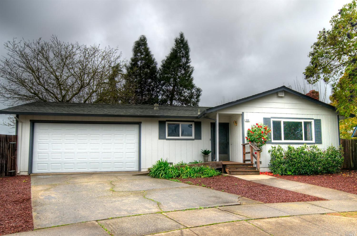 919 Lodi Street Santa Rosa, CA 95401 - Photo 1 of 1 Gallery Image 1