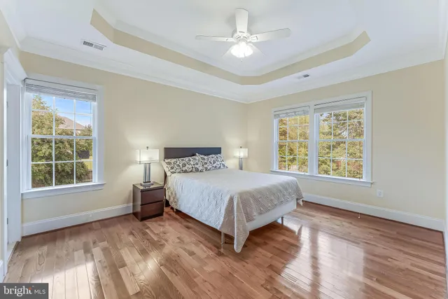 $2,050,000 | 829 Golden Arrow Street, Great Falls, VA 22066