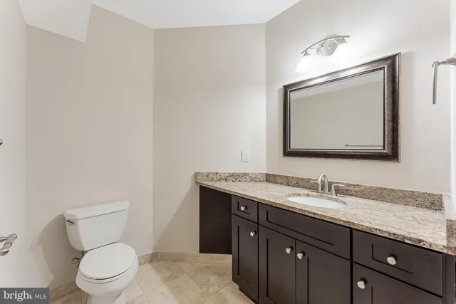 $2,050,000 | 829 Golden Arrow Street, Great Falls, VA 22066