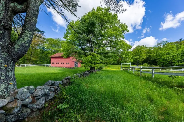 $1,595,000 | 428 N Road, Salisbury, NH 03235