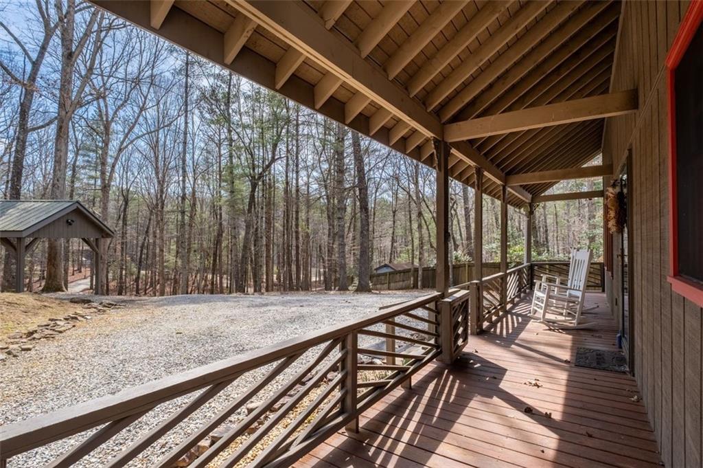 858 River Forest Run Cleveland, GA 30528 - Photo 8 of 41