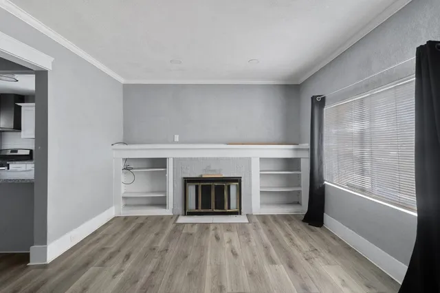 $289,000 | 1211 East Clinton Avenue, Fresno, CA 93704