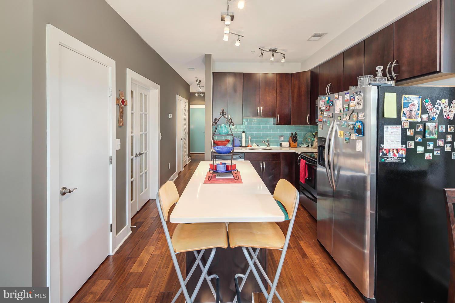 245 15th Street Southeast, Unit 301 Washington, DC 20003 - Photo 12 of 30 Interior (General)