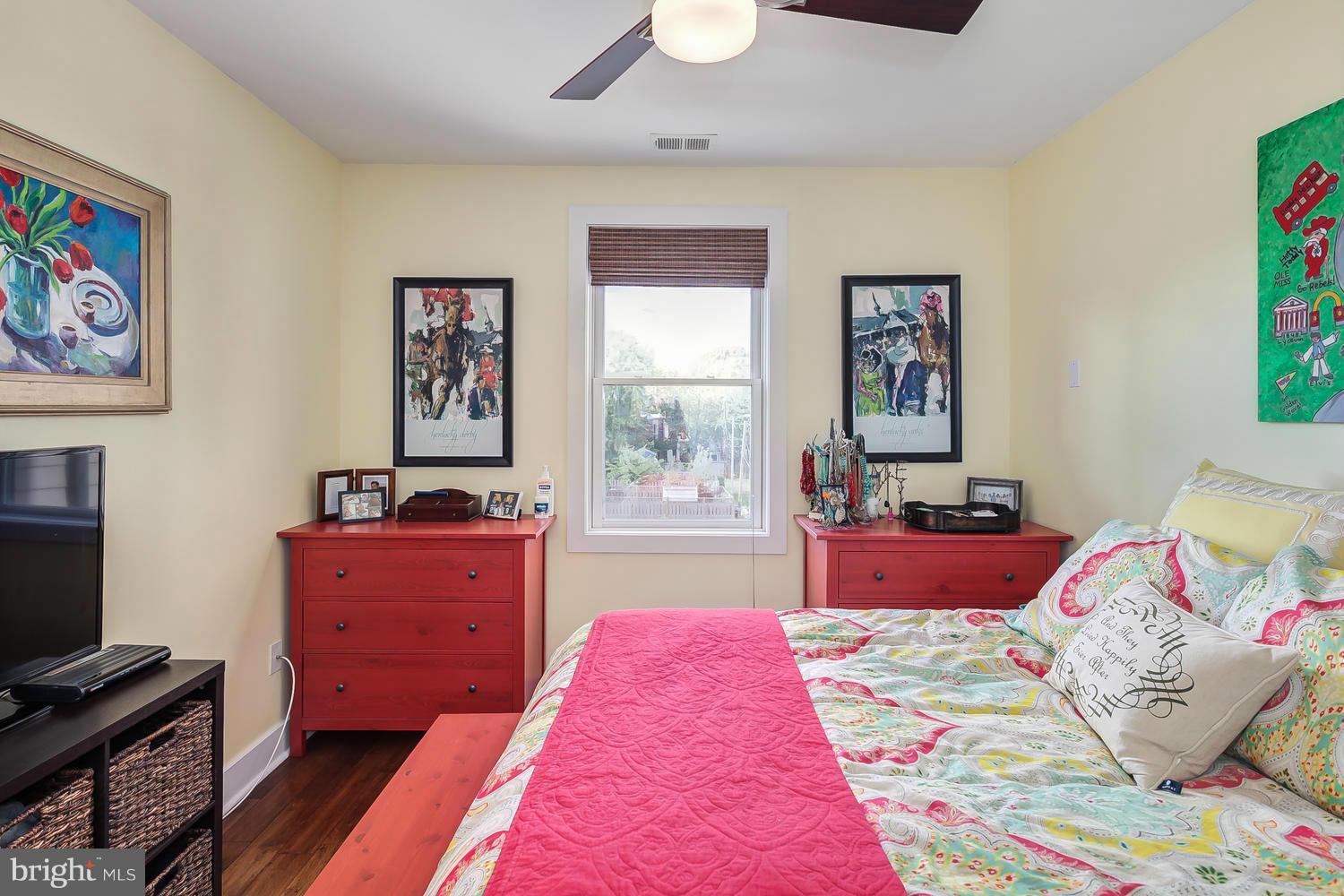 245 15th Street Southeast, Unit 301 Washington, DC 20003 - Photo 22 of 30 Bedroom