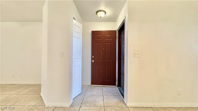 $1,150 | 2750 South Durango Drive, Unit 2100, Las Vegas, NV 89117