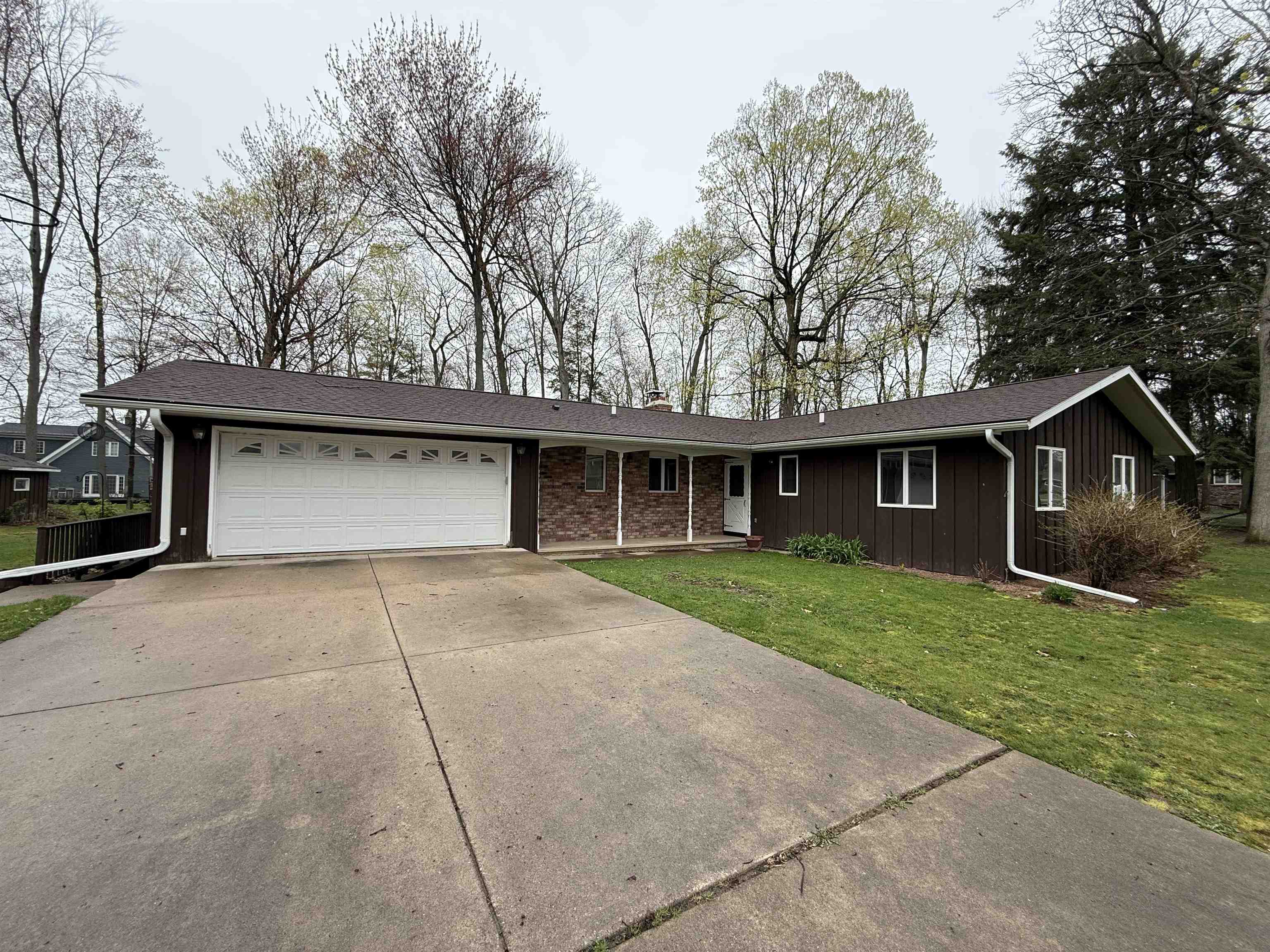 925 East Ridlington Avenue Shawano, WI 54166 - Photo 1 of 1