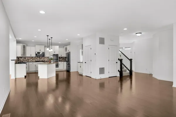 $600,000 | 1535 138th Street East, Rosemount, MN 55068