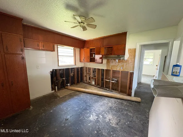 $35,000 | 715 Simpson Drive, Winona, MS 38967