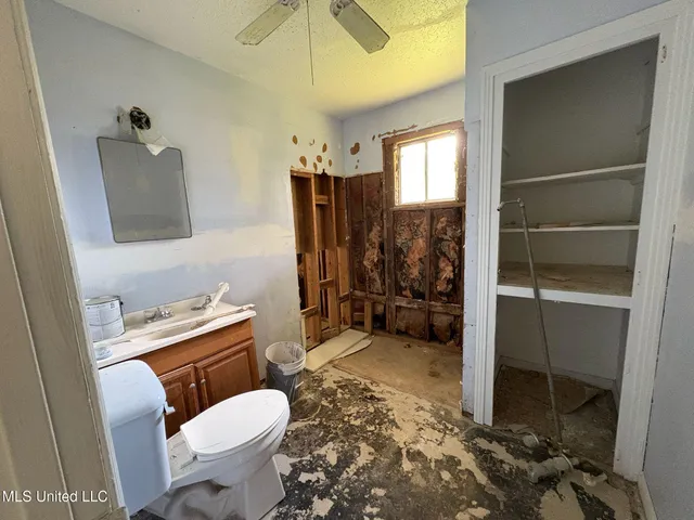 $35,000 | 715 Simpson Drive, Winona, MS 38967