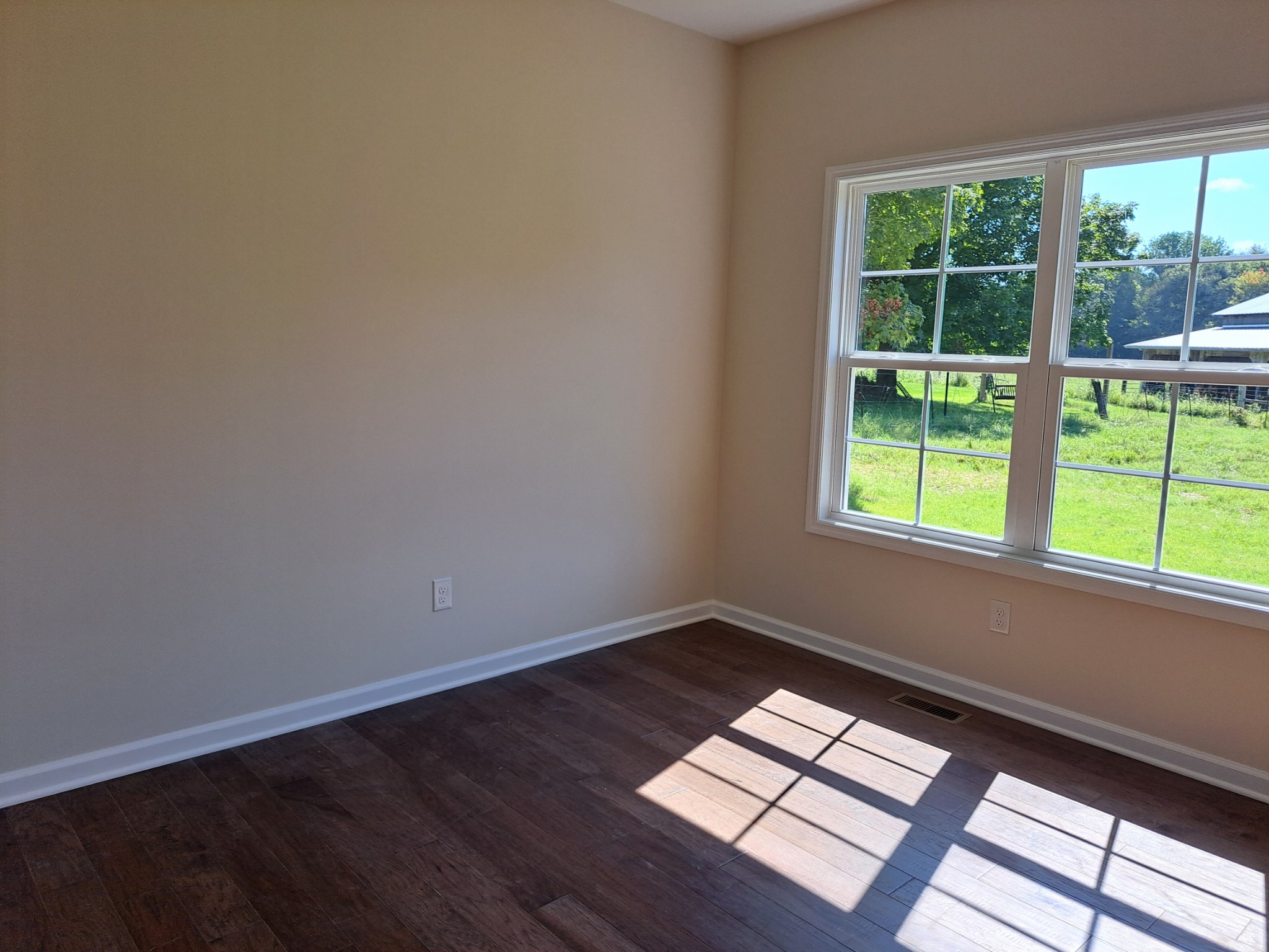 989 Carthage Road Red Boiling Springs, TN 37150 - Photo 13 of 19 a view of wooden floor in an empty room