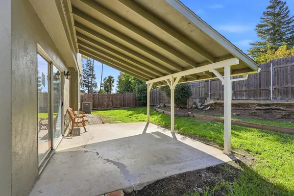 $530,000 | 5009 Waterbury Way, Fair Oaks, CA 95628