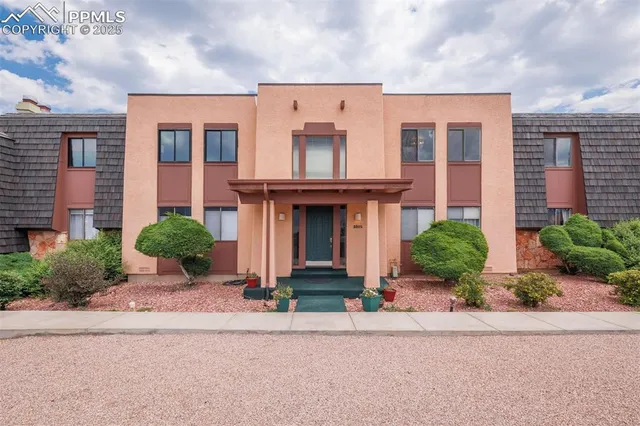 $425,000 | 2905 Mesa Road, Unit D, Colorado Springs, CO 80904