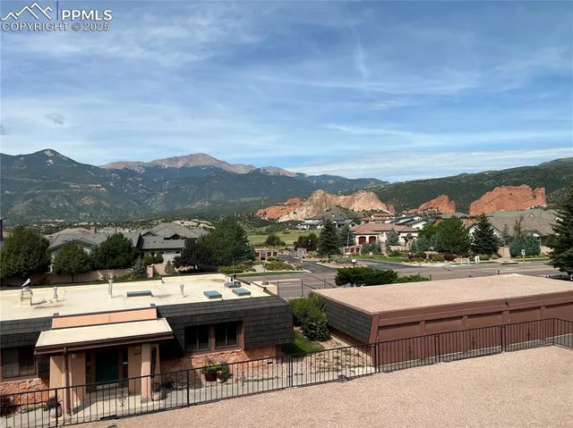 $425,000 | 2905 Mesa Road, Unit D, Colorado Springs, CO 80904