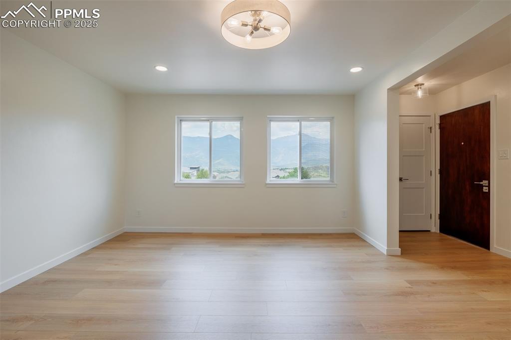 2905 Mesa Road, Unit D Colorado Springs, CO 80904 - Photo 7 of 34 an empty room with windows and closet