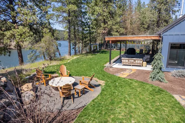 $1,350,000 | 11411 North Nine Mile Road, Nine Mile Falls, WA 99026