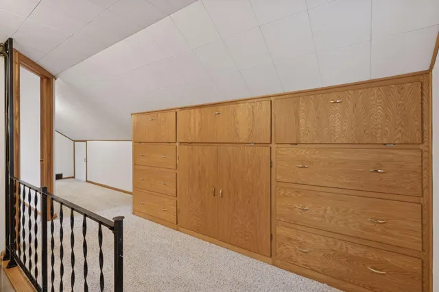 $400,000 | 869 Lowa Avenue West, St. Paul, MN 55117