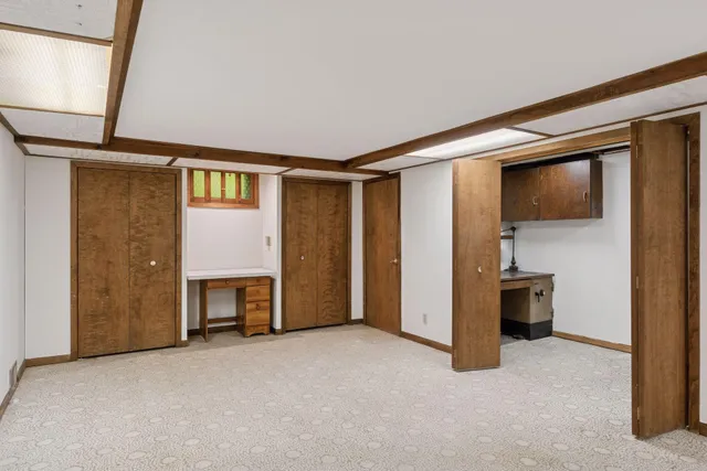 $400,000 | 869 Lowa Avenue West, St. Paul, MN 55117