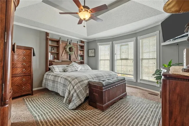 $440,000 | 15132 West 147th Street, Olathe, KS 66062