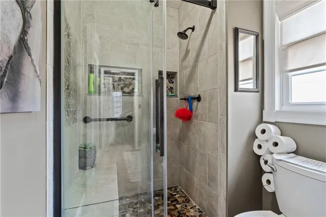 $440,000 | 15132 West 147th Street, Olathe, KS 66062