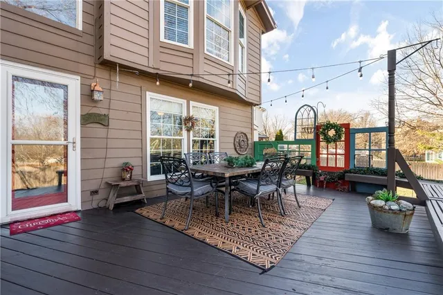 $440,000 | 15132 West 147th Street, Olathe, KS 66062