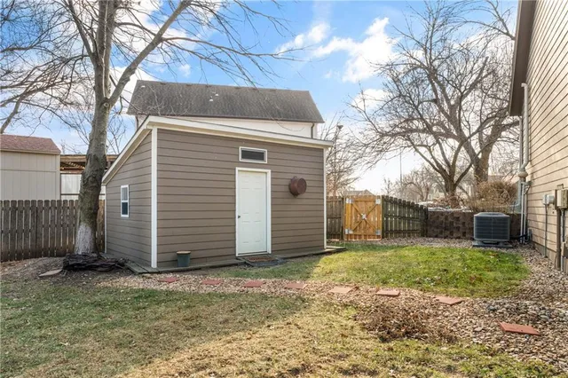 $440,000 | 15132 West 147th Street, Olathe, KS 66062