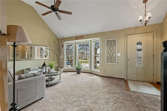 $440,000 | 15132 West 147th Street, Olathe, KS 66062